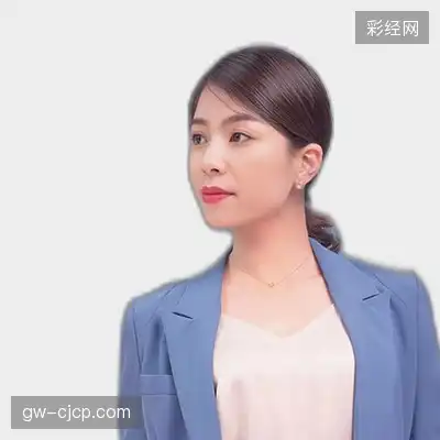 彭芳怡